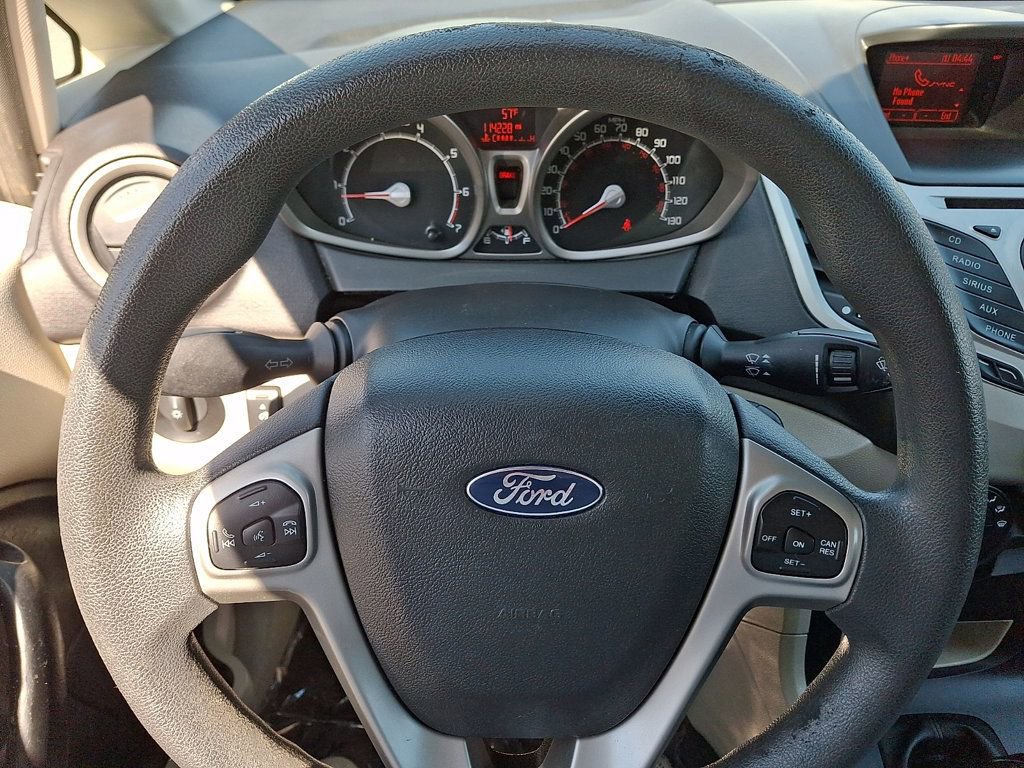 Used 2013 Ford Fiesta SE image 18