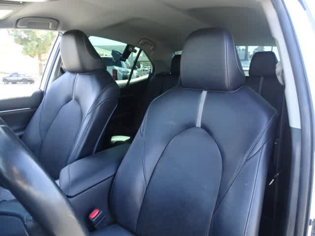 Certified 2022 Toyota Camry XSE FWD image 15