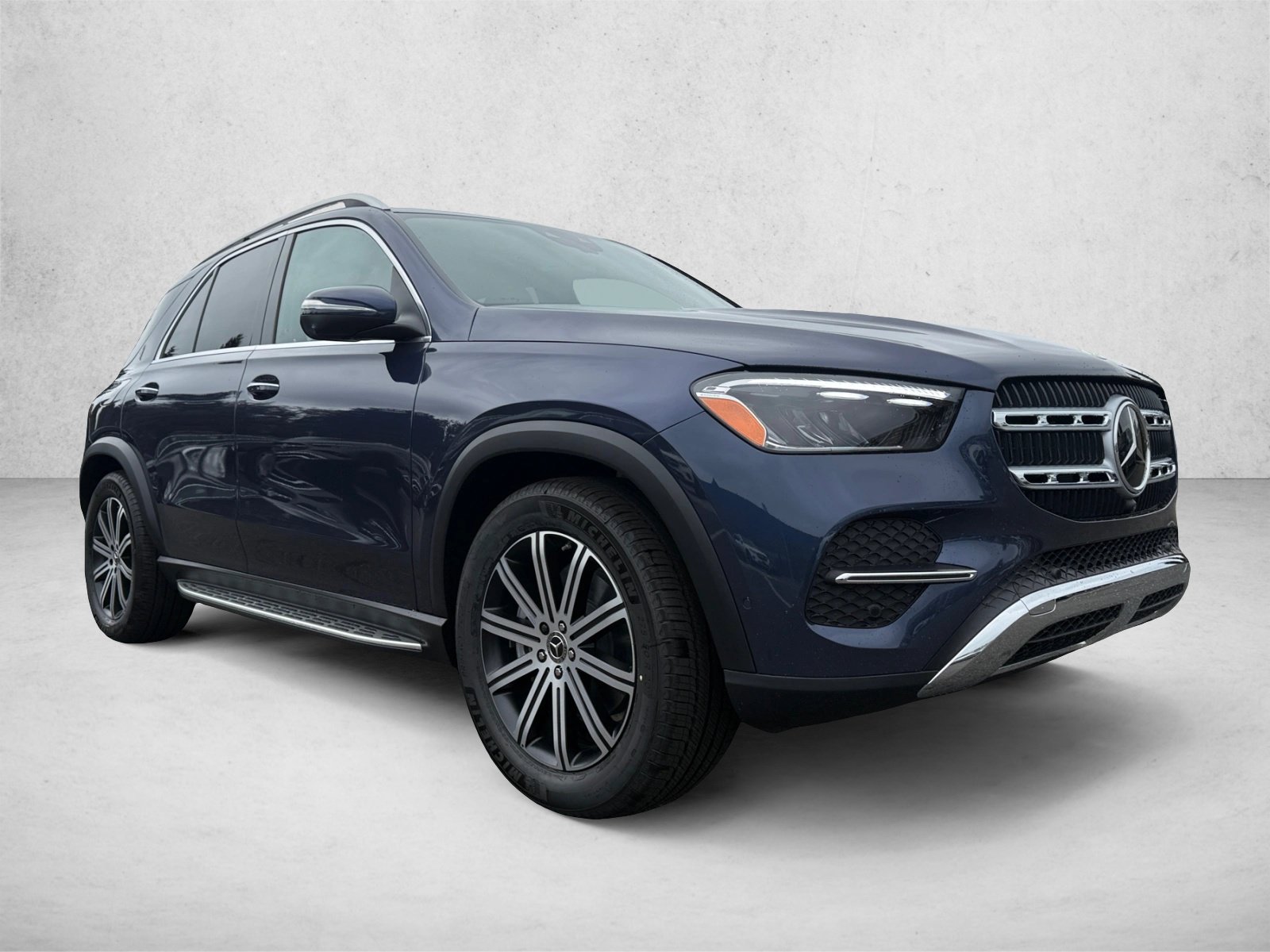 New 2026 Mercedes-Benz GLE 350 4MATIC image 3