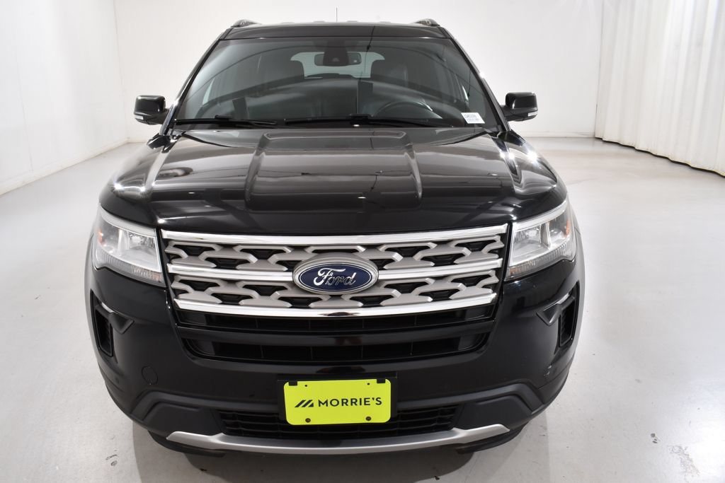 Used 2018 Ford Explorer XLT w/ Equipment Group 202A AWD/4WD image 3