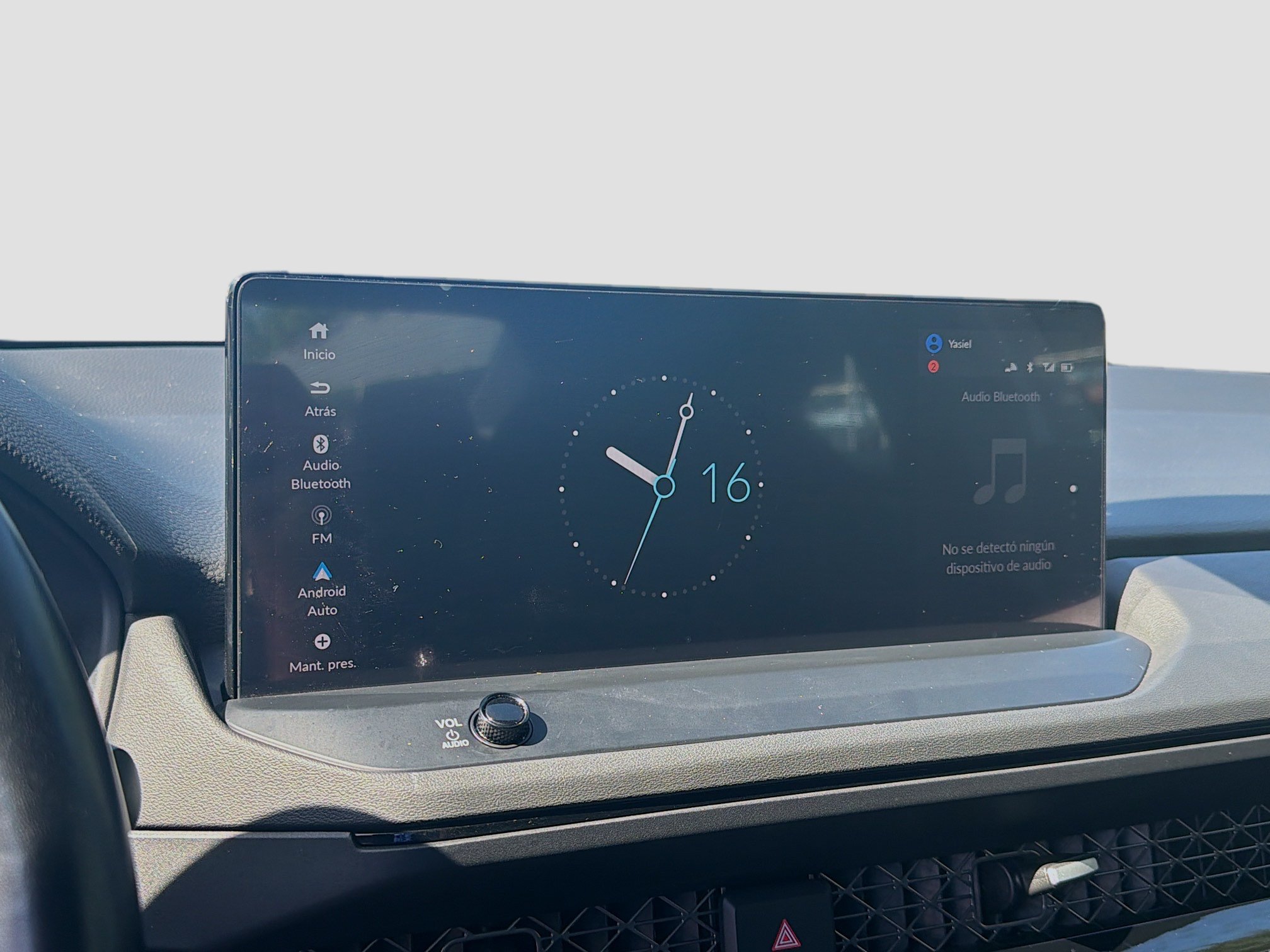 Used 2024 Honda Accord Sport image 12