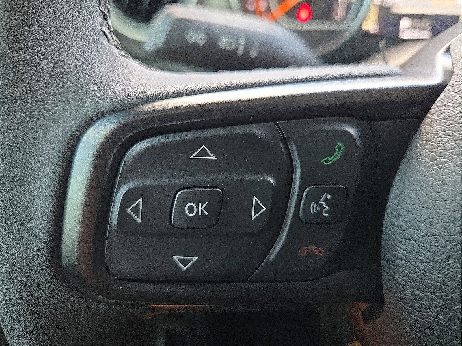 Used 2023 Jeep Gladiator Sport image 18