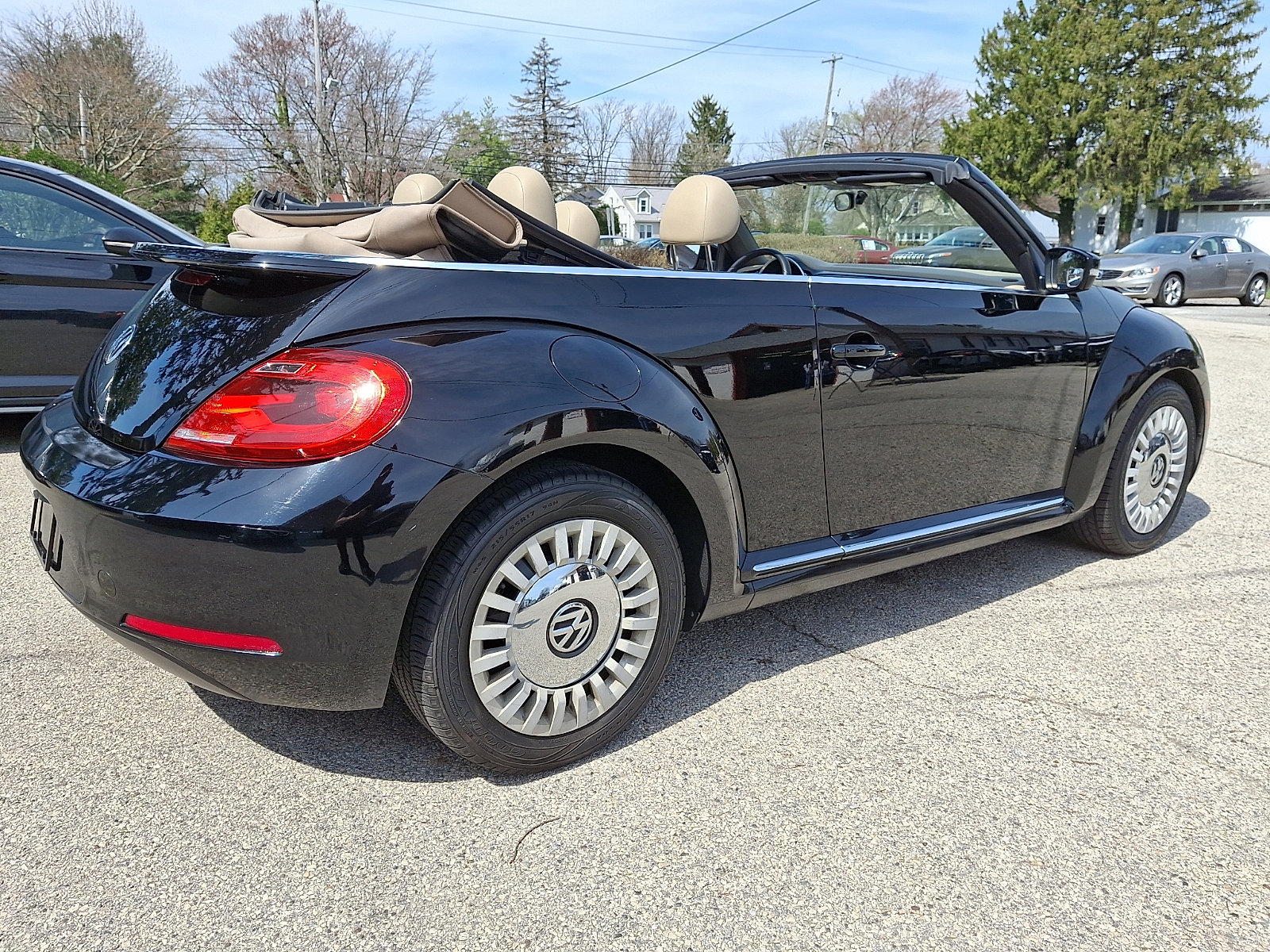 Used 2014 Volkswagen Beetle 2.5 image 6
