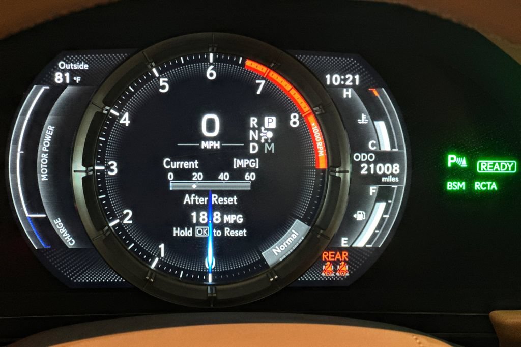 Certified 2024 Lexus LC 500h w/ Dynamic Handling Package RWD image 26
