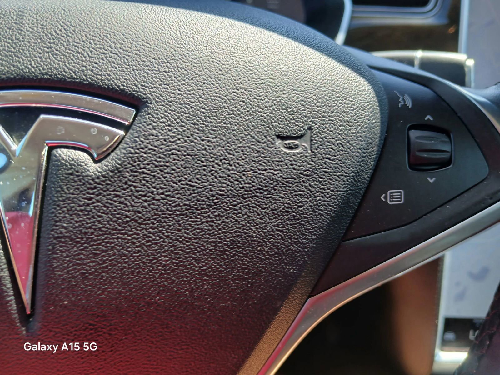 Used 2016 Tesla Model S 75 image 28