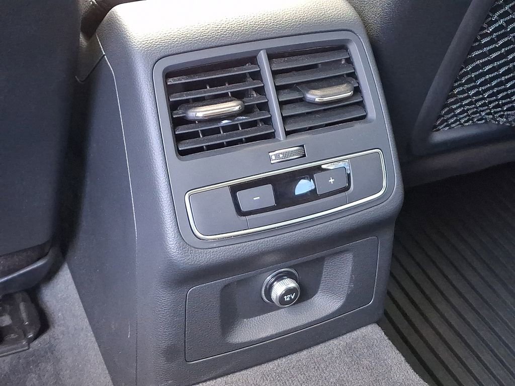 Used 2019 Audi A4 2.0T allroad Premium image 11