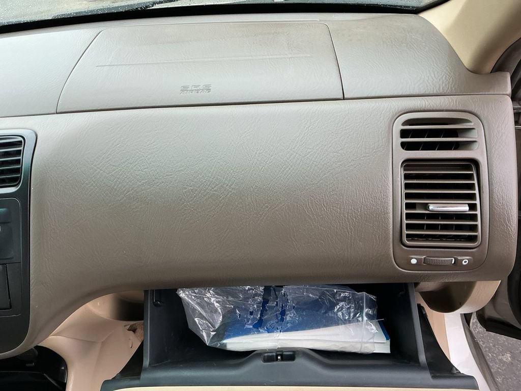 Used 2004 Honda Civic LX image 24