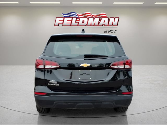 Used 2024 Chevrolet Equinox LS FWD image 4