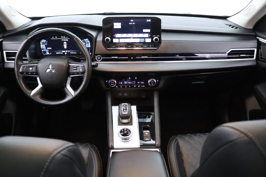 Used 2024 Mitsubishi Outlander SEL FWD image 21