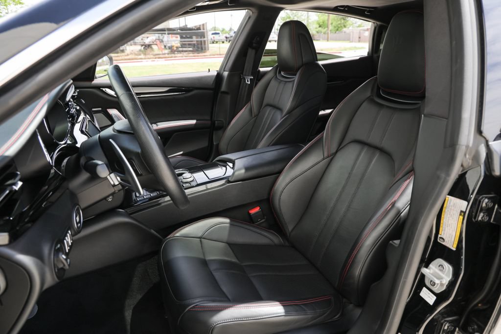 Used 2019 Maserati Quattroporte S GranSport RWD image 16