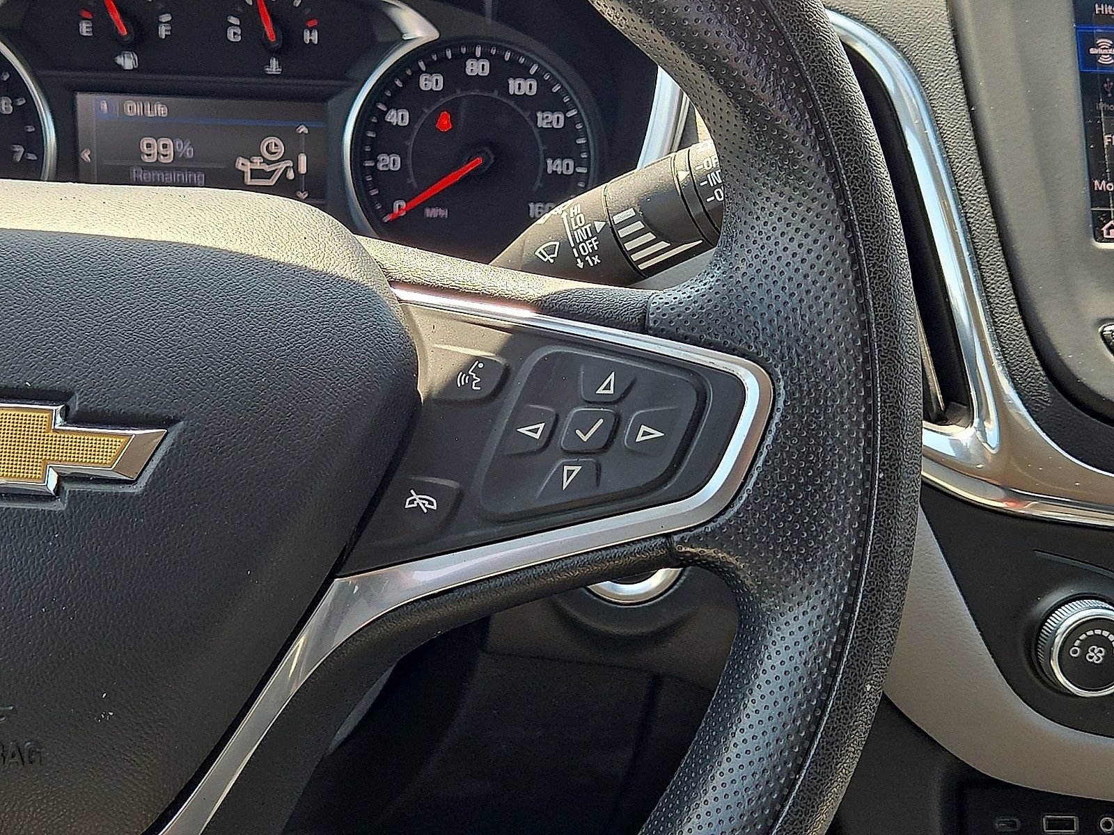 Used 2022 Chevrolet Equinox LT FWD image 20