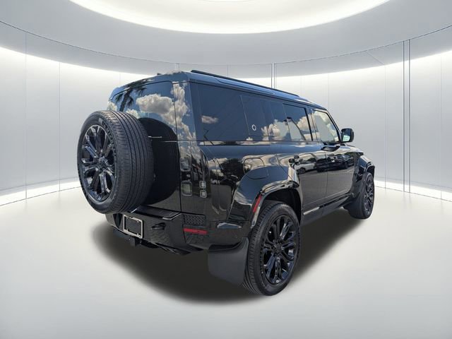 New 2026 Land Rover Defender 110 OCTA AWD/4WD image 5