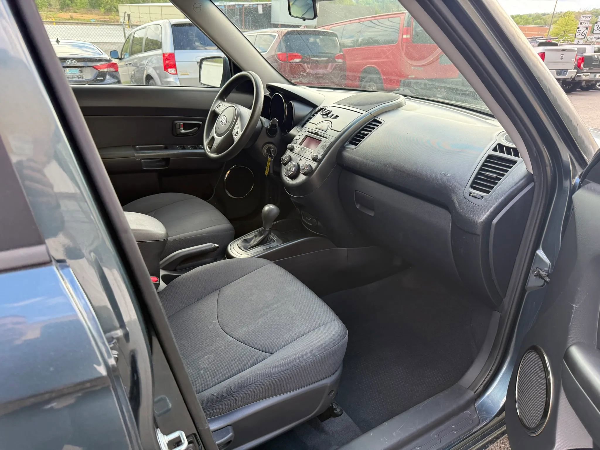 Used 2011 Kia Soul + w/ Audio Pkg FWD image 14