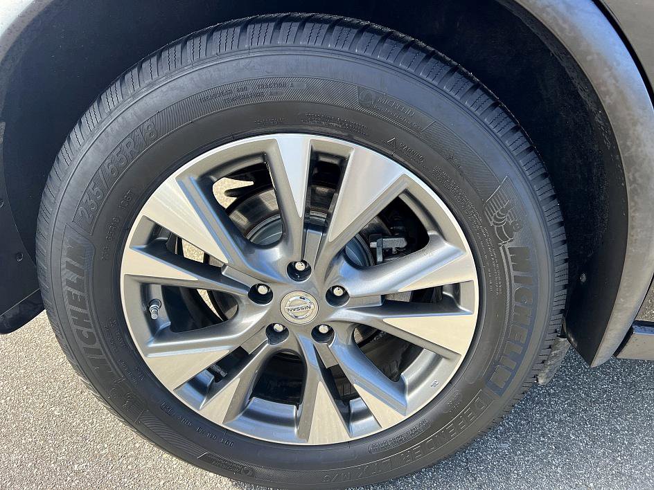 Used 2015 Nissan Murano SL w/ Cargo Package image 11