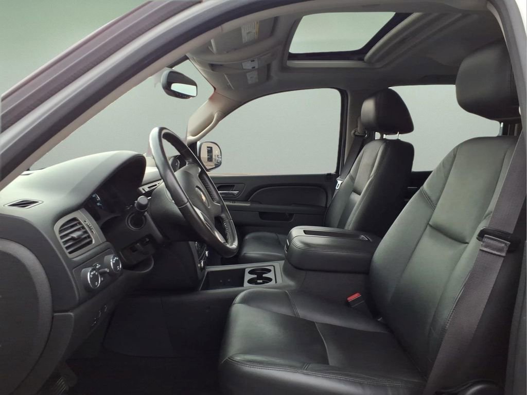 Used 2013 Chevrolet Silverado 1500 LTZ w/ LTZ Plus Package image 4
