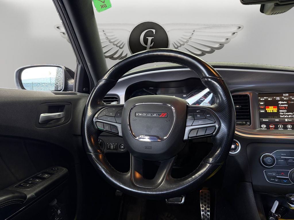 Used 2019 Dodge Charger R/T w/ Blacktop Package RWD image 12