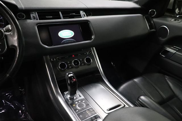 Used 2015 Land Rover Range Rover Sport HSE image 30