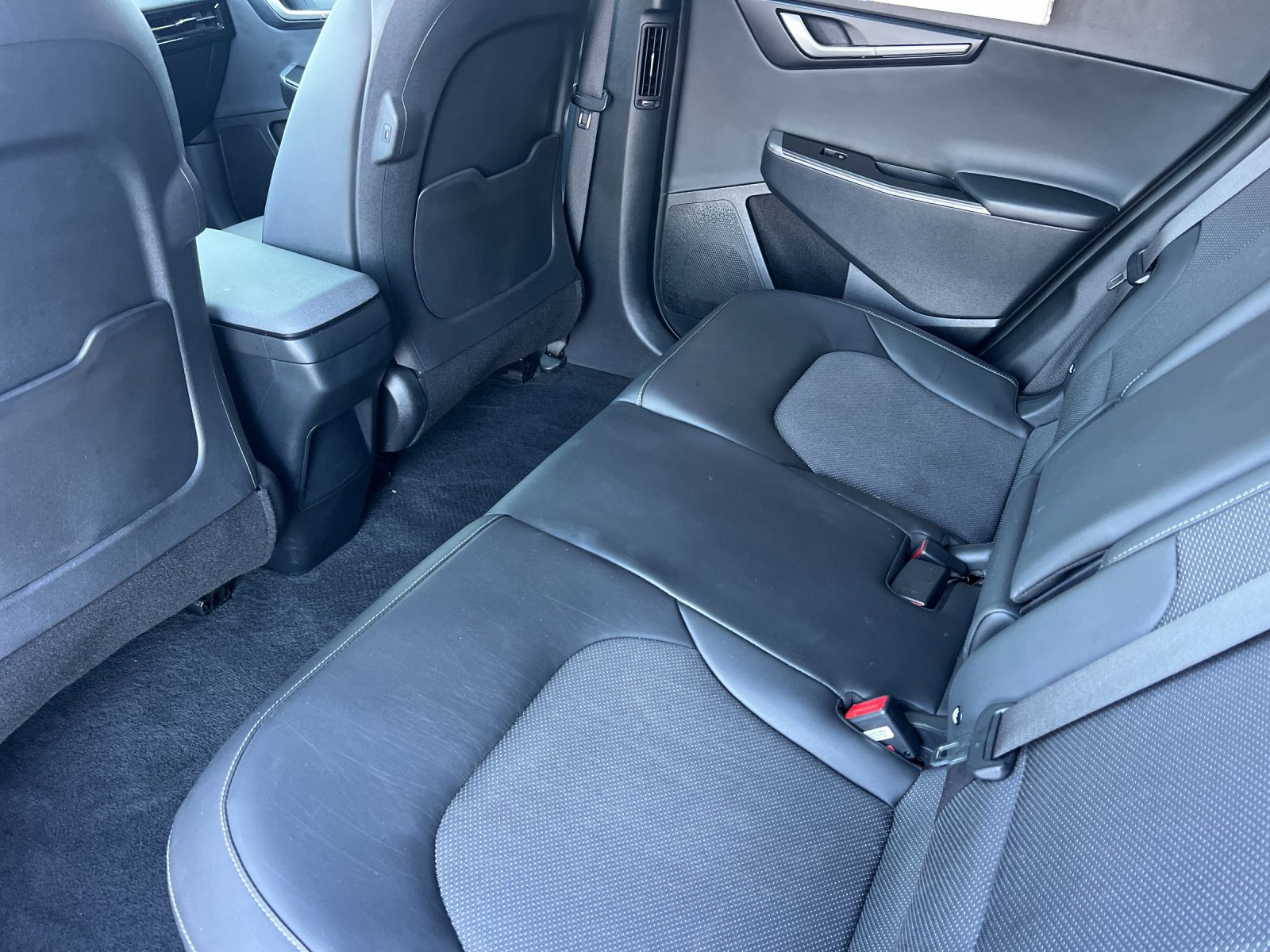 Used 2024 Kia EV6 Light RWD image 12