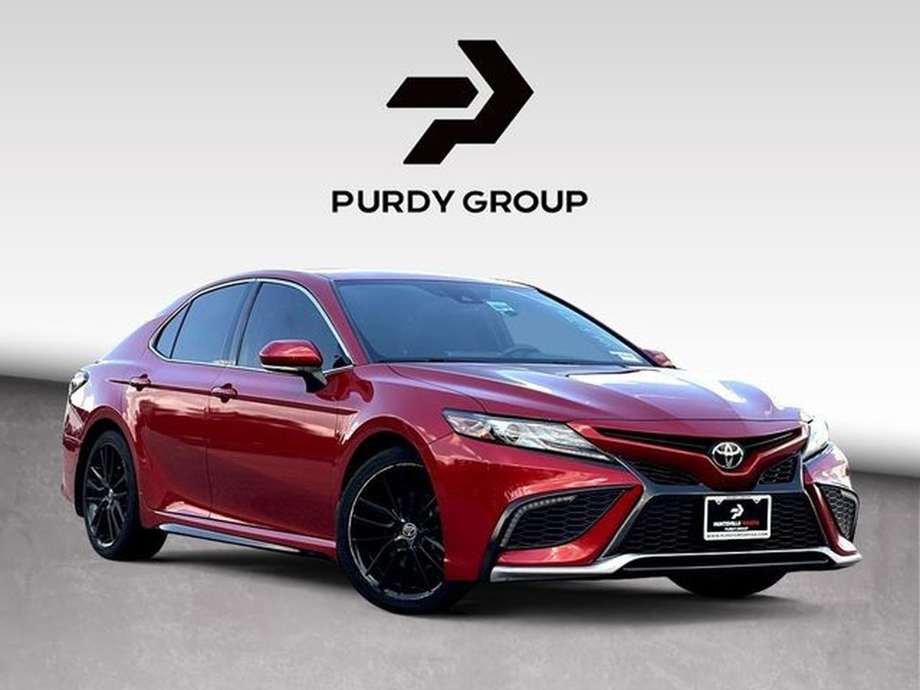 Certified 2022 Toyota Camry XSE FWD image 1