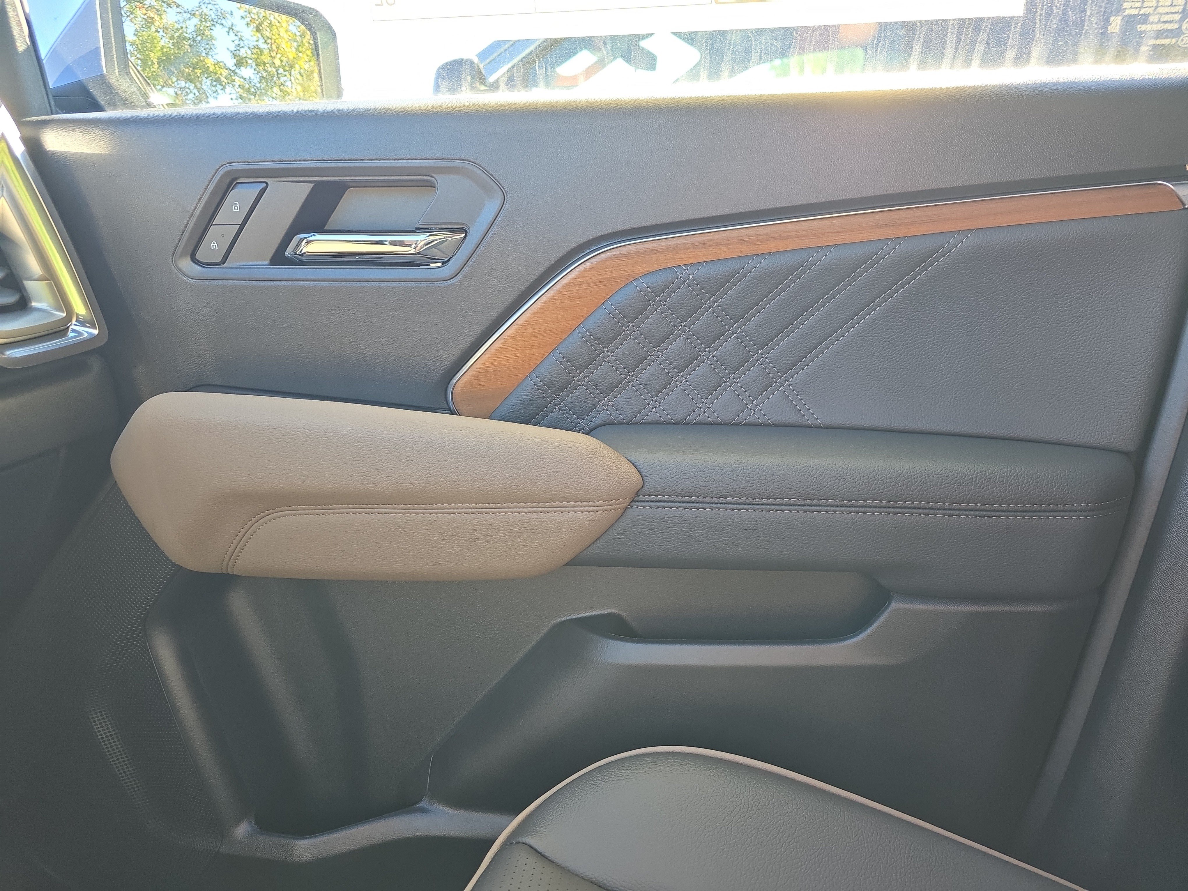 New 2026 GMC Canyon Denali AWD/4WD image 40