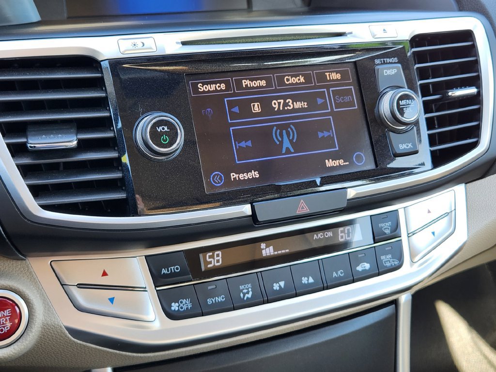 Used 2015 Honda Accord EX-L image 26