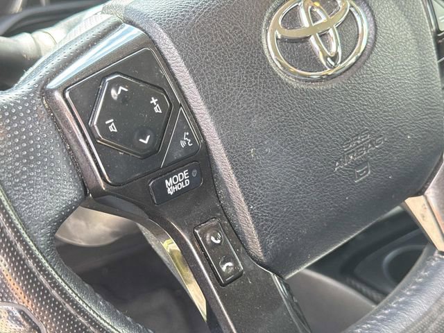 Used 2023 Toyota 4Runner TRD Off-Road Premium w/ Moonroof Package AWD/4WD image 31