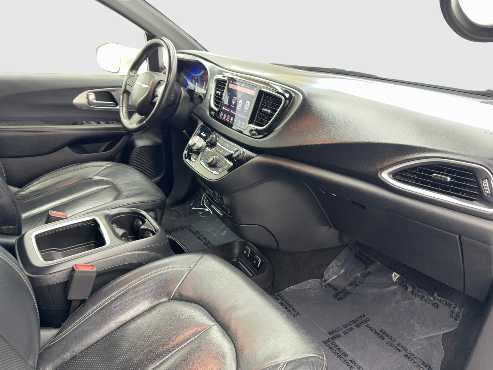 Used 2019 Chrysler Pacifica Touring-L Plus w/ S Appearance Package FWD image 43