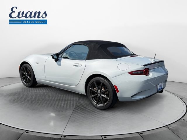 Used 2016 MAZDA MX-5 Miata Club RWD image 4