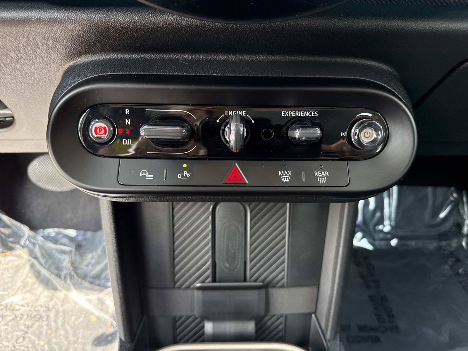 Certified 2025 MINI Cooper S FWD image 27