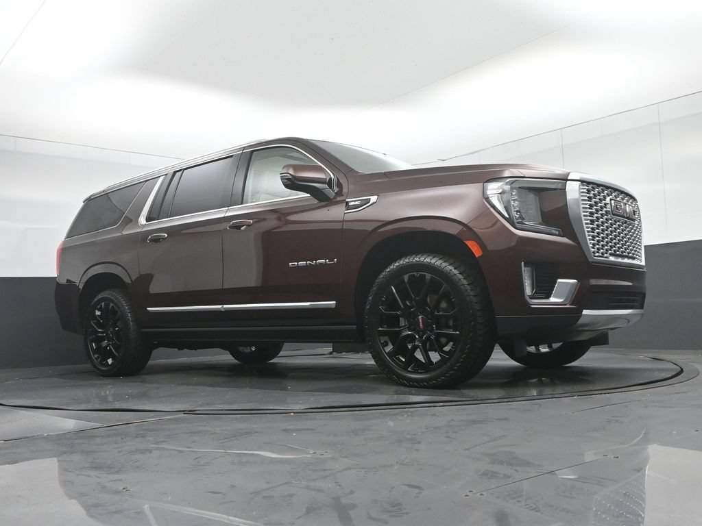 Used 2023 GMC Yukon XL Denali AWD/4WD image 73