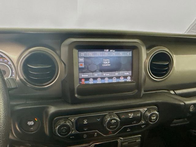 Used 2022 Jeep Wrangler Sport image 14