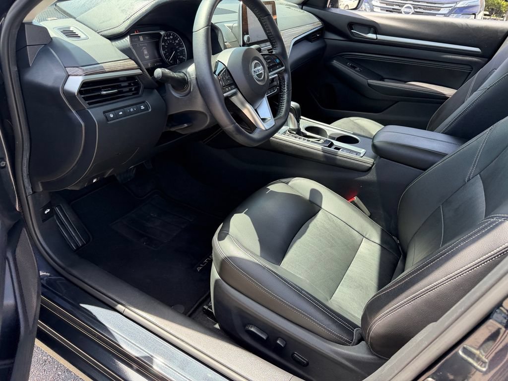 Used 2019 Nissan Altima 2.5 SL FWD image 11
