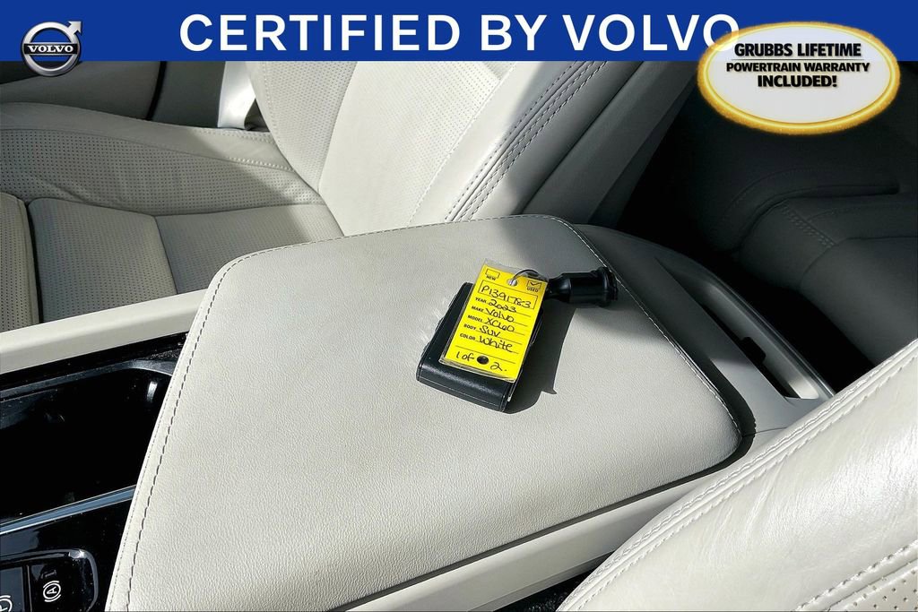 Used 2023 Volvo XC60 T8 Ultimate w/ Protection Package Premier image 13