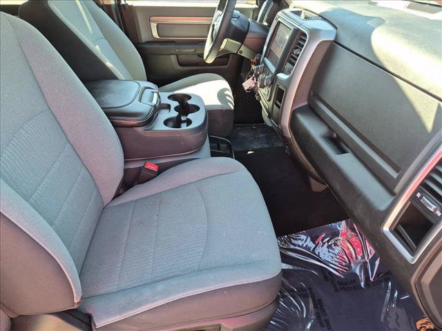 Used 2022 RAM 1500 Classic SLT w/ Electronics Group AWD/4WD image 19