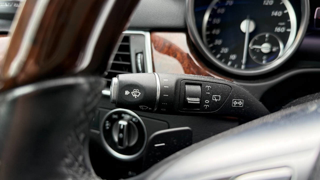 Used 2014 Mercedes-Benz GL 550 4MATIC image 96