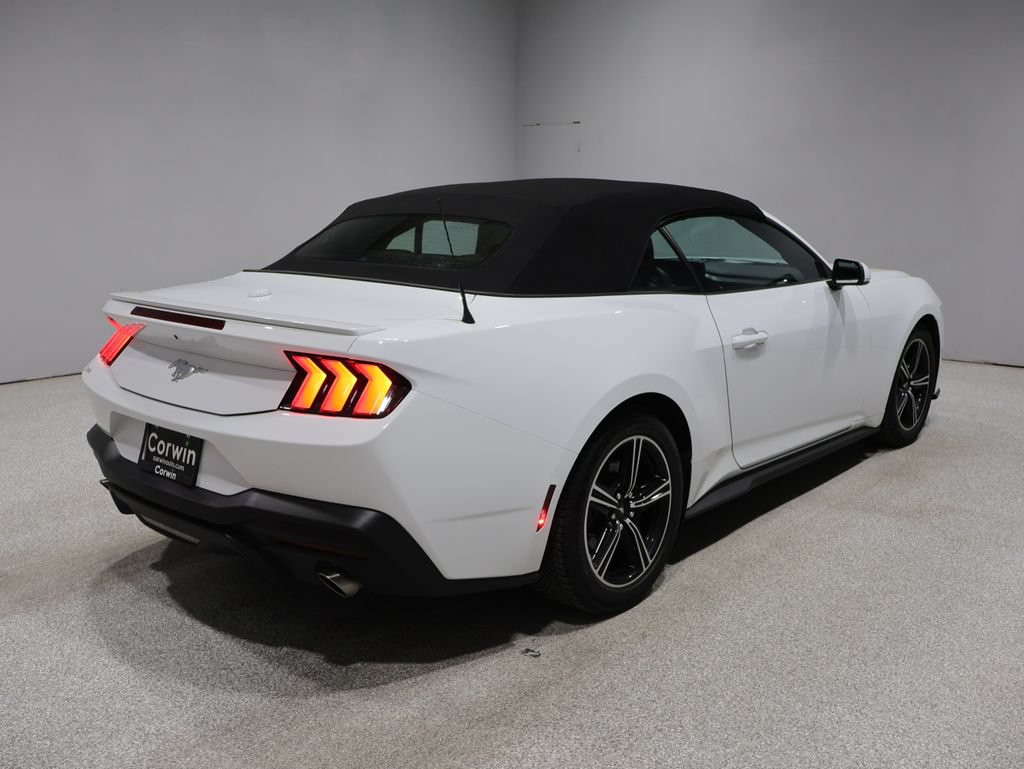 Used 2025 Ford Mustang Premium RWD video 2