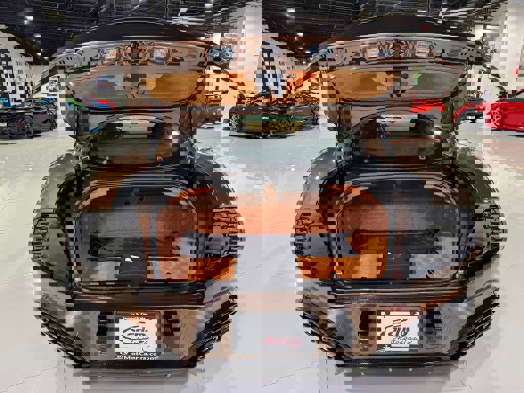 Used 2025 Aston Martin Vanquish image 33