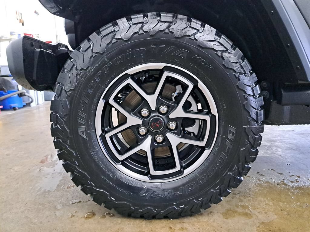 New 2026 Jeep Wrangler Unlimited Rubicon w/ Technology Group AWD/4WD image 29
