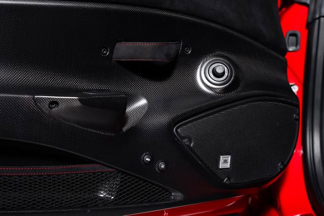 Used 2019 Ferrari 488 Pista Coupe RWD image 67