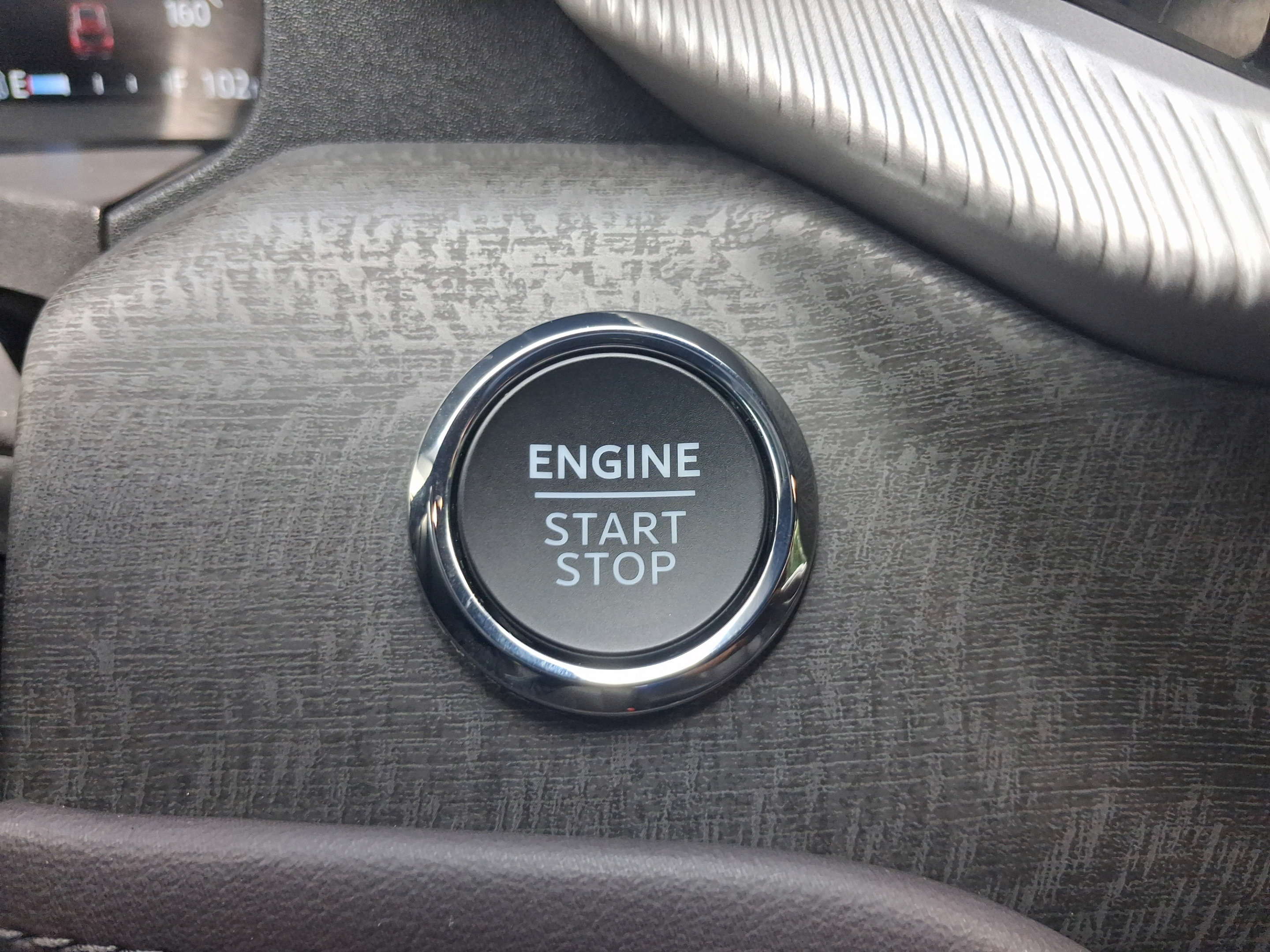 Used 2026 Ford Explorer Platinum RWD image 15