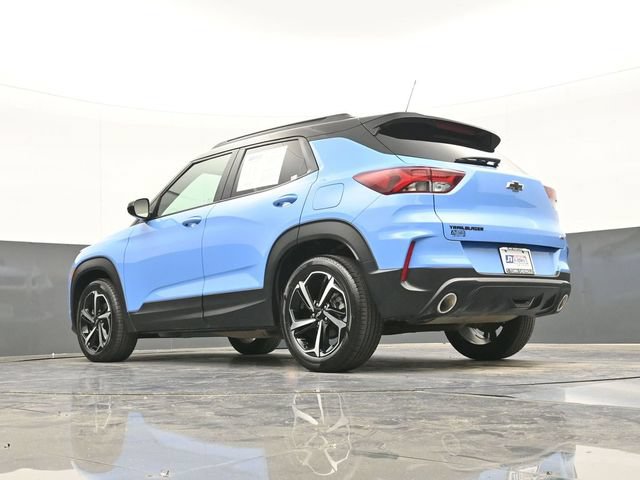 Used 2023 Chevrolet TrailBlazer RS w/ Sun and Liftgate Package FWD image 45