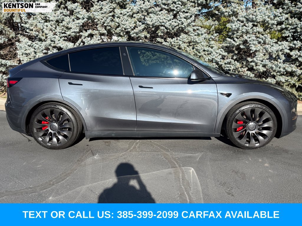 Used 2023 Tesla Model Y Performance AWD/4WD image 10
