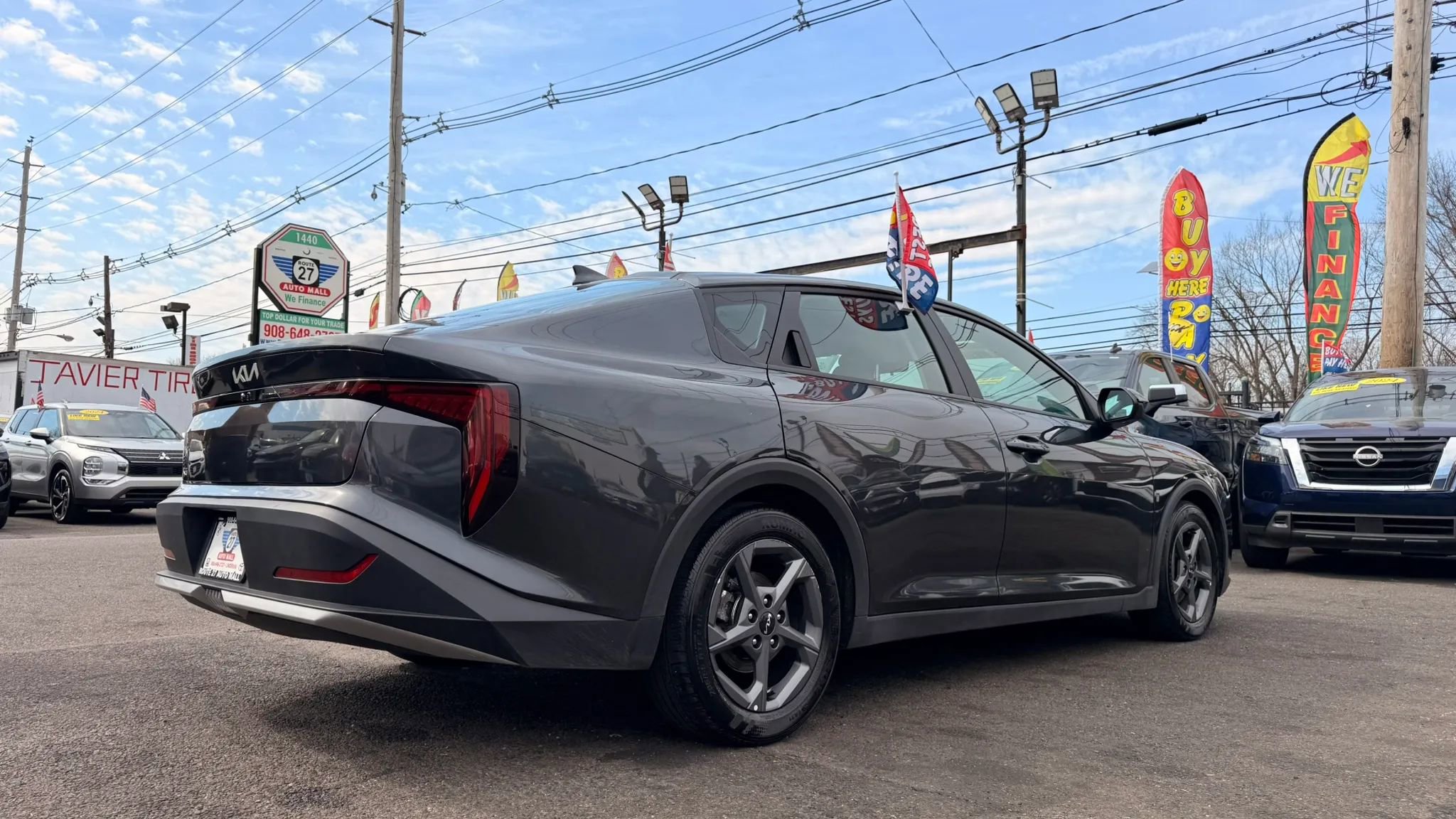 Used 2025 Kia K4 image 9