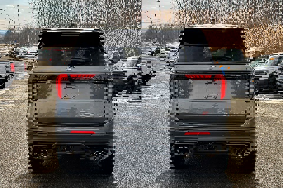 New 2026 Ford Explorer ST image 11