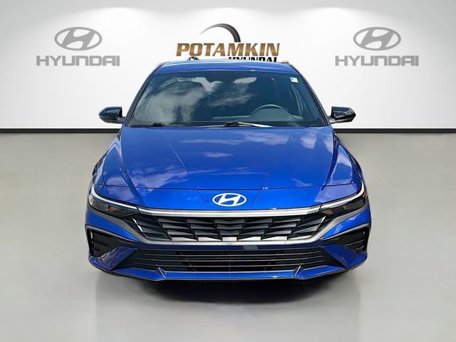 Certified 2025 Hyundai Elantra Sport FWD video 2