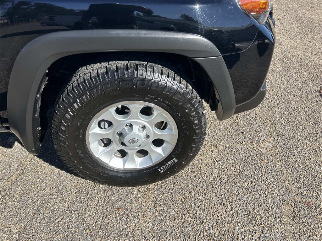 Used 2013 Toyota 4Runner Trail image 9