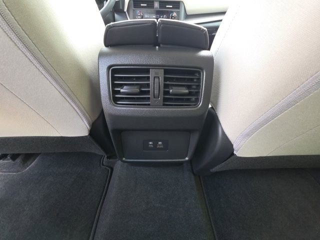 Used 2023 Nissan Rogue SV image 24