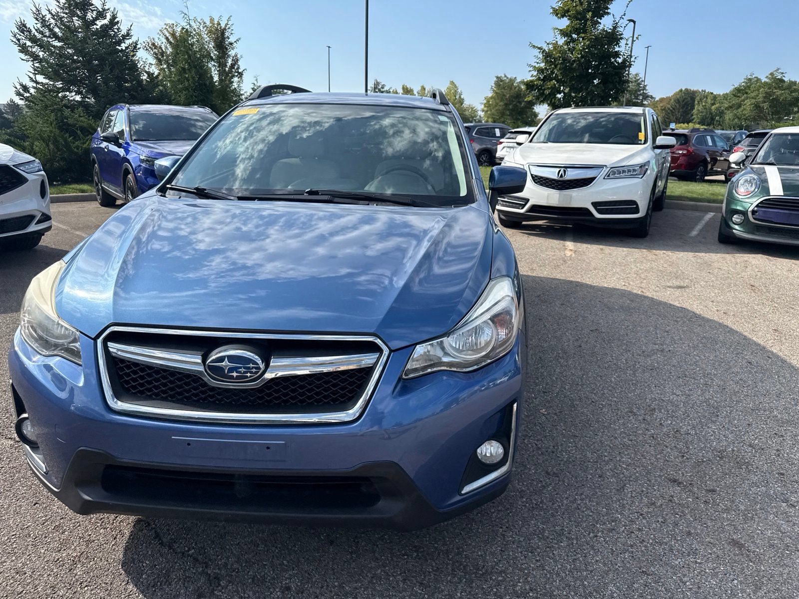 Used 2016 Subaru Crosstrek 2.0i Premium w/ Moonroof Package AWD/4WD image 2