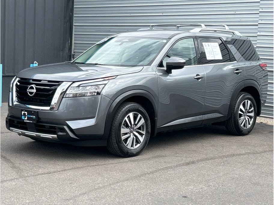 Used 2024 Nissan Pathfinder SL image 6