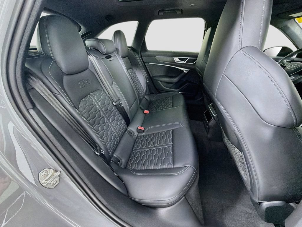 Certified 2022 Audi RS 6 w/ Executive Package AWD/4WD image 29